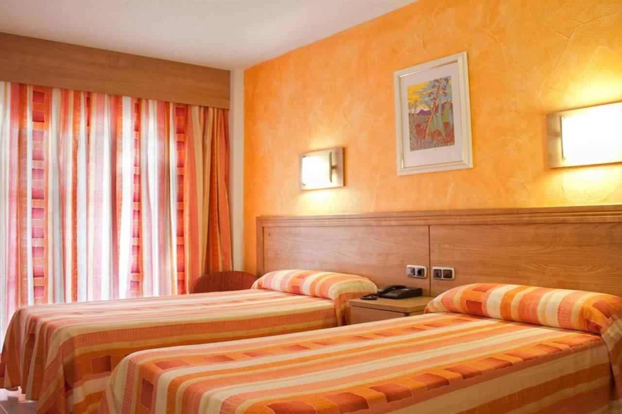 Hotel Servigroup Papa Luna Peñíscola Exterior foto